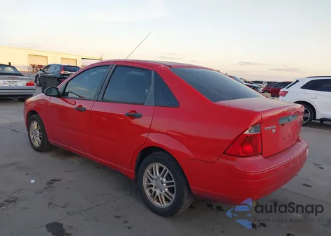 2007 Ford Focus S/Se/Ses z USA, uszkodzony, nr VIN 1FAHP34N17W264475